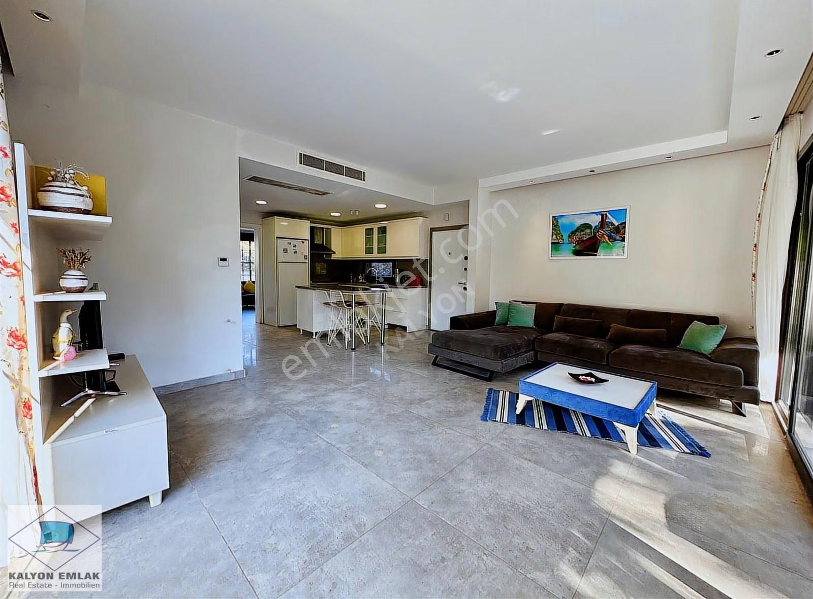 Alaçatı'da Satılık Müstakil Havuzlu Modern Tasarım Özel Villa - Görsel 30