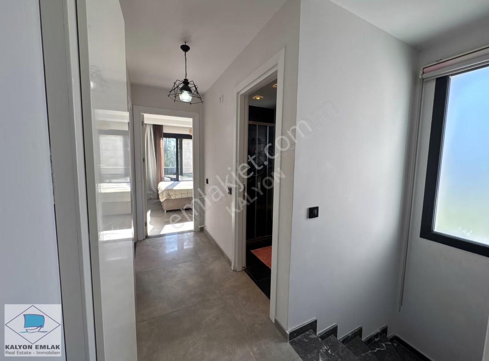 Alaçatı'da Satılık Müstakil Havuzlu Modern Tasarım Özel Villa - Görsel 10