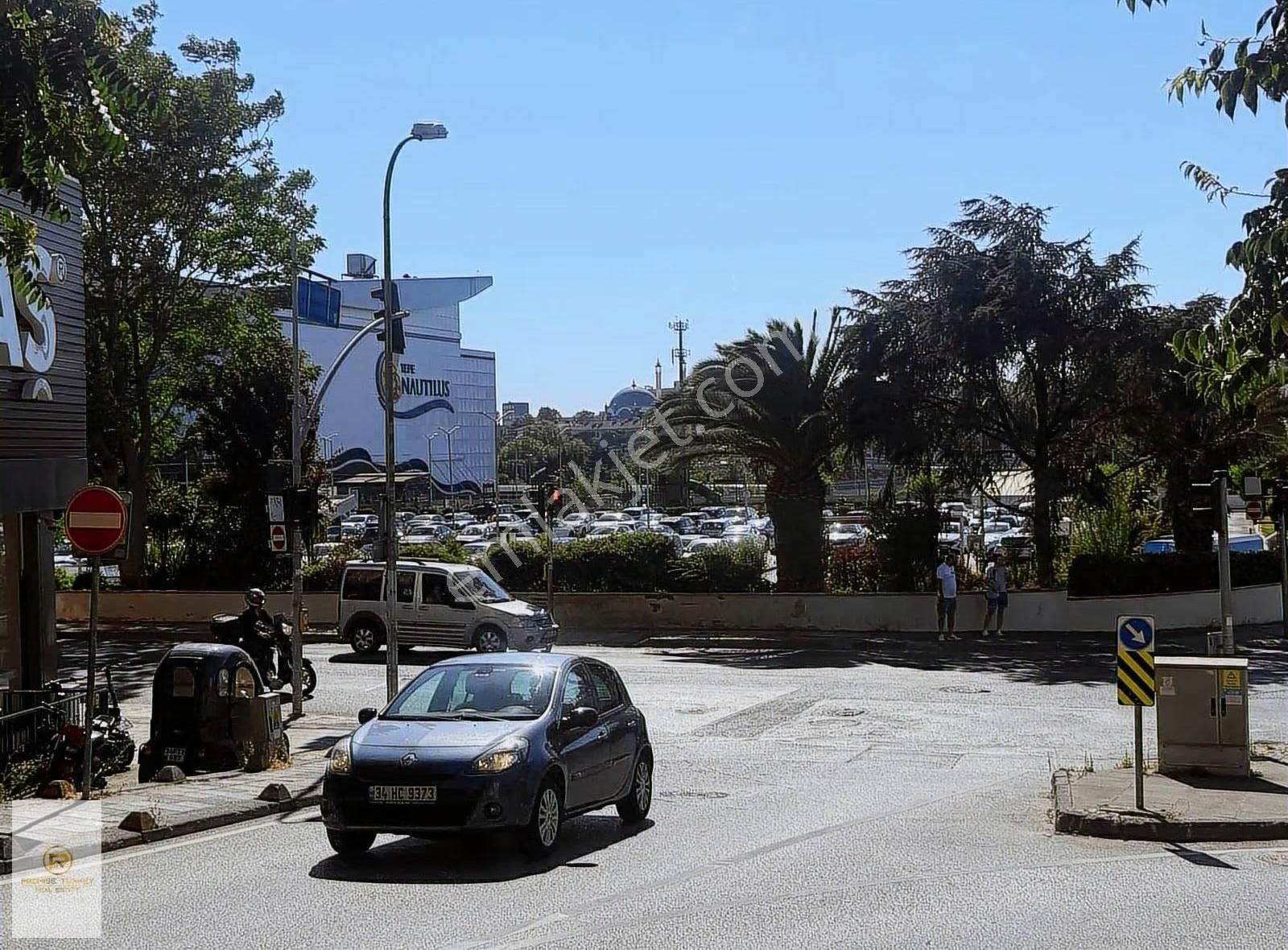 Nautılus Avm Karşısı Eşyalı 3+1 Daire - Görsel 9