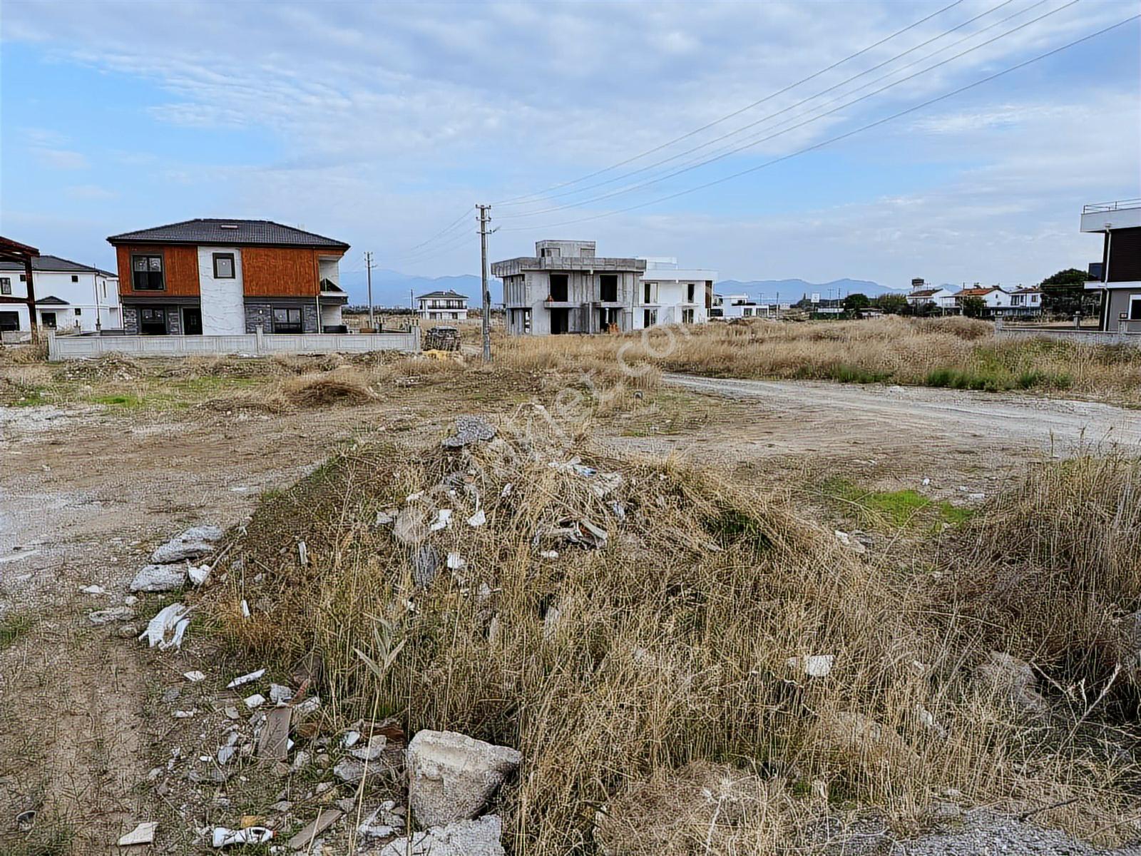 Gömeç Sahil Tarafında Müstakil Tapulu Yola Cepheli Arsa