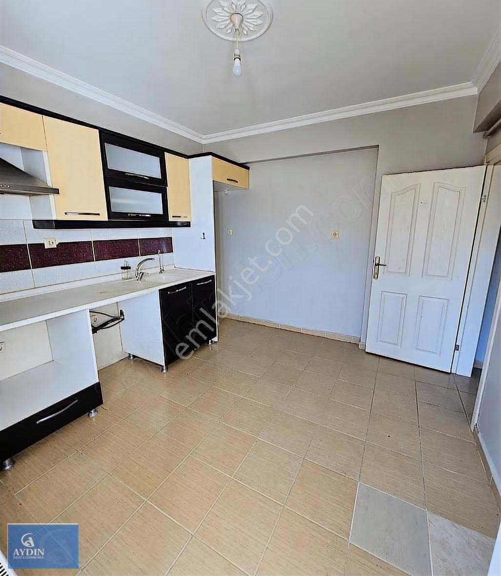 Ankara Cad. Yürüme Mesafesi 3+1 Kiralık 130m2 Ebeveyn Banyolu - Görsel 3