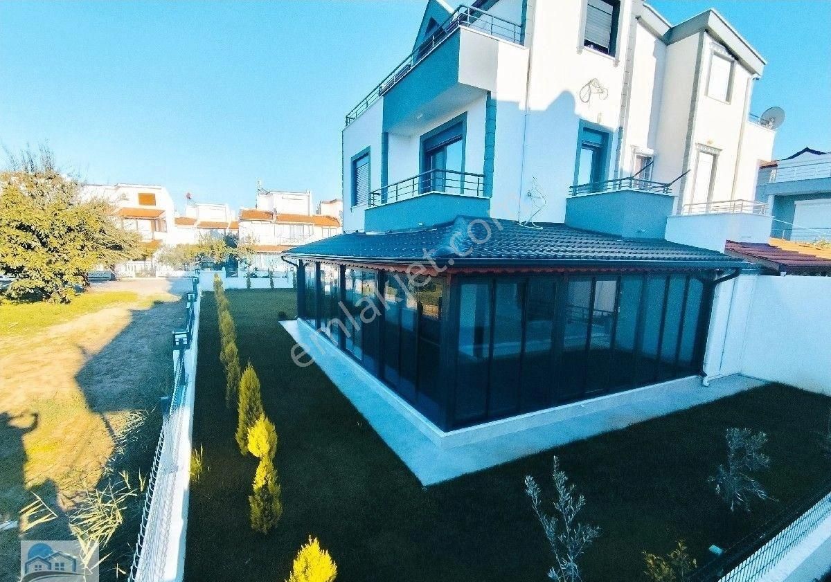 🏖️marinadan Geniş Bahçeli Sıfır Lüks Villalar (denize 300 Metre) - Görsel 2