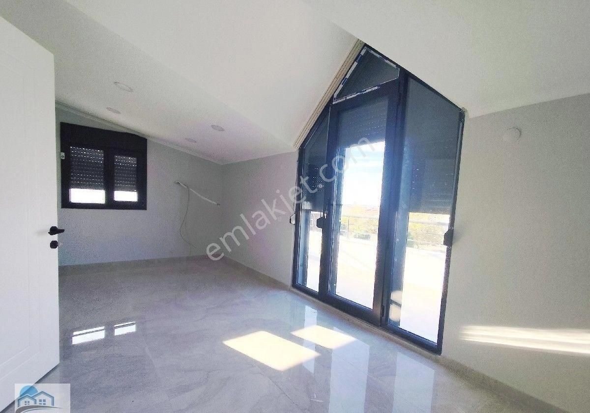 🏖️marinadan Geniş Bahçeli Sıfır Lüks Villalar (denize 300 Metre) - Görsel 21