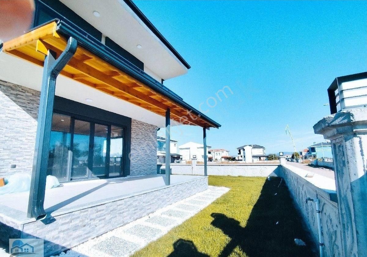 🏖️marinadan Köşe Konumlu Müstakil Bahçeli Lüks Villalar (denize 200 Metre) - Görsel 9