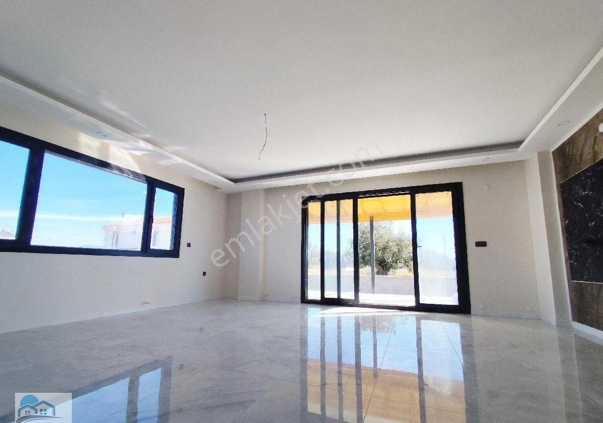 🏖️marinadan Köşe Konumlu Müstakil Bahçeli Lüks Villalar (denize 200 Metre) - Görsel 3