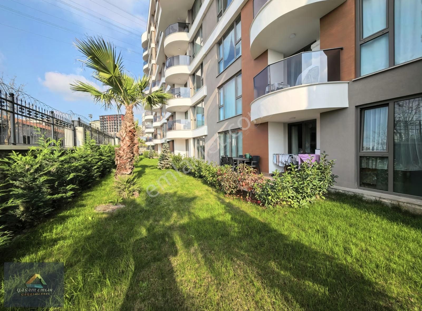 Yaşam'dan Siltaş Panorama'da Geniş Bahçe Kullanımlı 3+1 Daire - Görsel 22