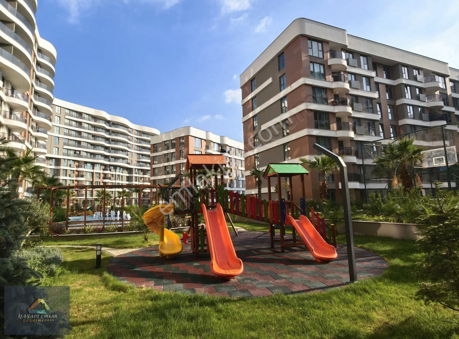 Yaşam'dan Siltaş Panorama'da Geniş Bahçe Kullanımlı 3+1 Daire - Görsel 18