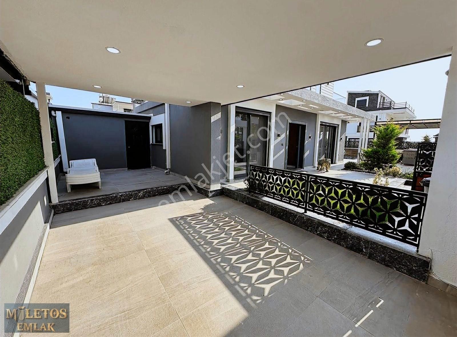 Didim Efeler'de Merkezde 4+1 Ayrı Mutfak Tam Müstakil Tripleks - Görsel 23