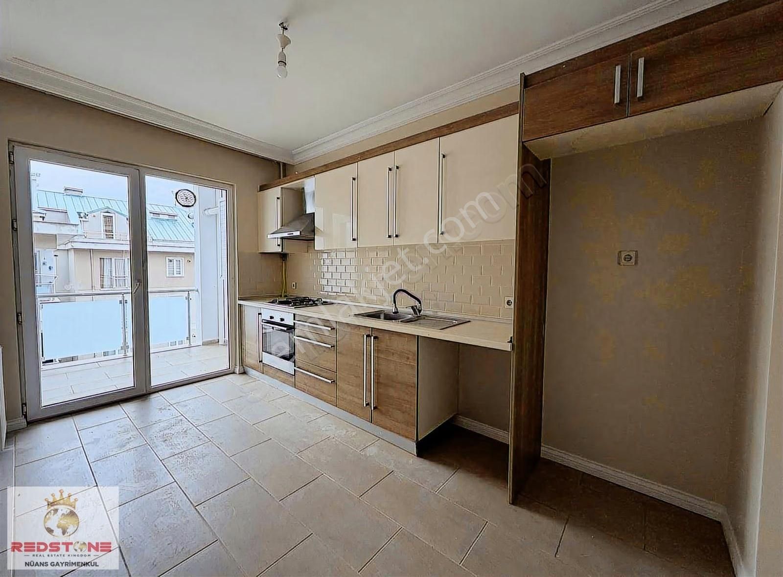 Halkalı Merkez Mah Butik Aile Sitesi Büyük Tip 2+1 Kiralık Daire - Görsel 25