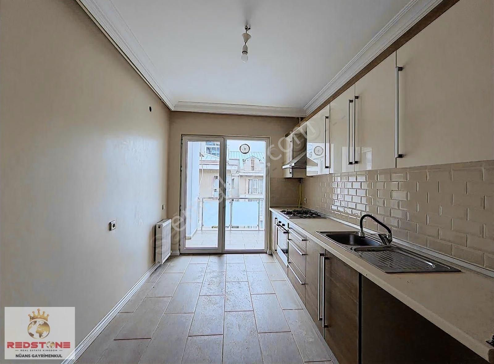Halkalı Merkez Mah Butik Aile Sitesi Büyük Tip 2+1 Kiralık Daire - Görsel 32