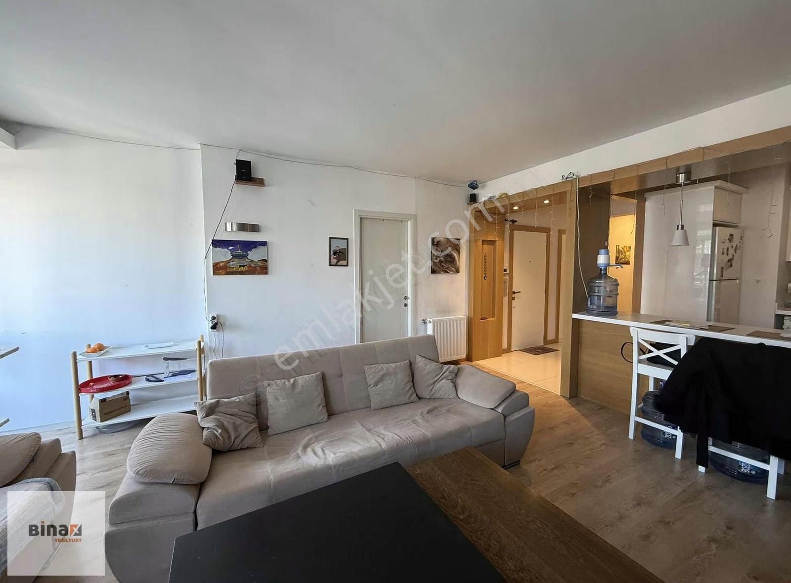 Alsancak Kordon Yakını Tadilatlı 3+1 Satılık Daire - Görsel 11