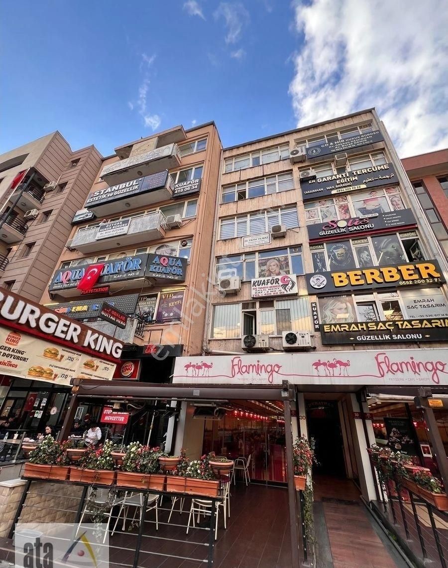 Selanik Caddesinde Katta Tek Daire Asansörlü