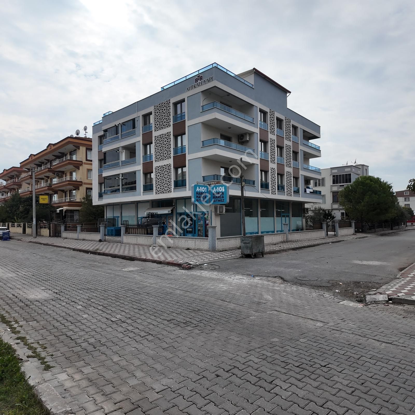 Hürriyet Cadde Üzeri 5+1 Asansörlü 280 M2 Asansörlü Dubleks - Görsel 23