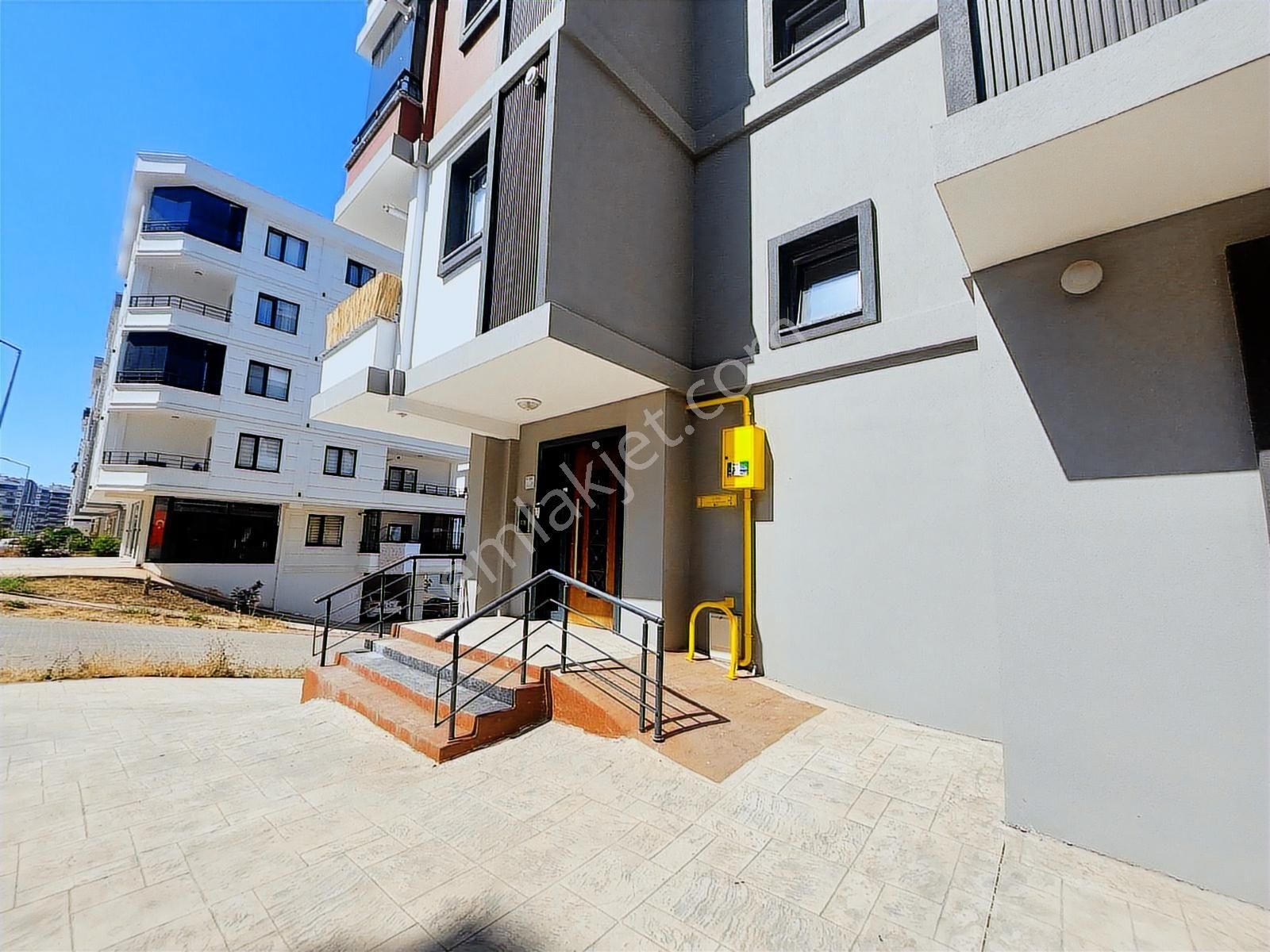 Dere Gayrimenkulden Tramvay Altında Satılık 1+1 Daire - Görsel 14