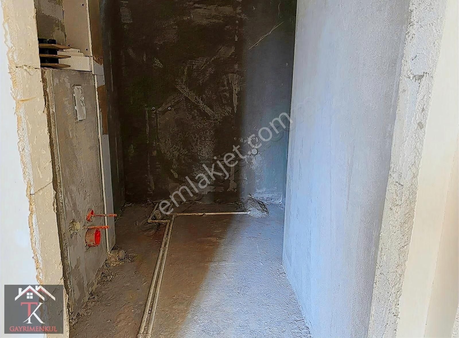 Tk'dan Feneryolunda 1+1 45 M² Net Kullanım Alanlı Daire - Görsel 10