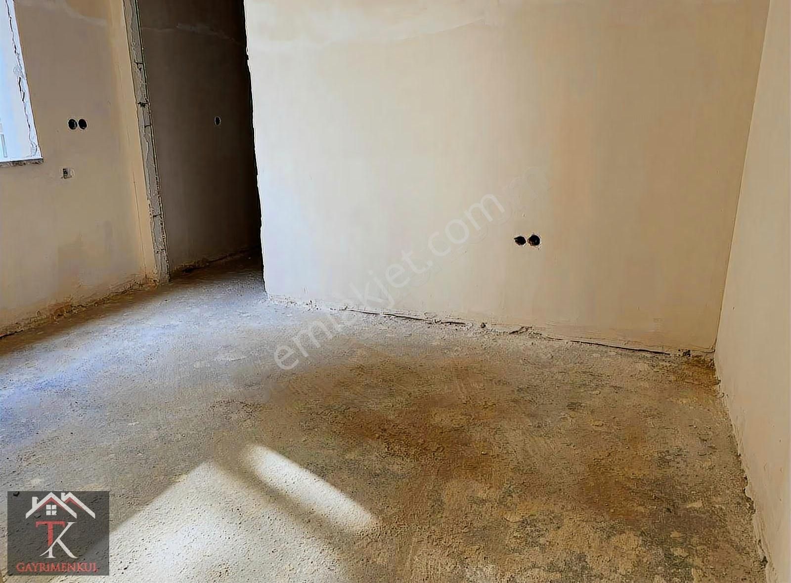 Tk'dan Feneryolunda 1+1 45 M² Net Kullanım Alanlı Daire - Görsel 13