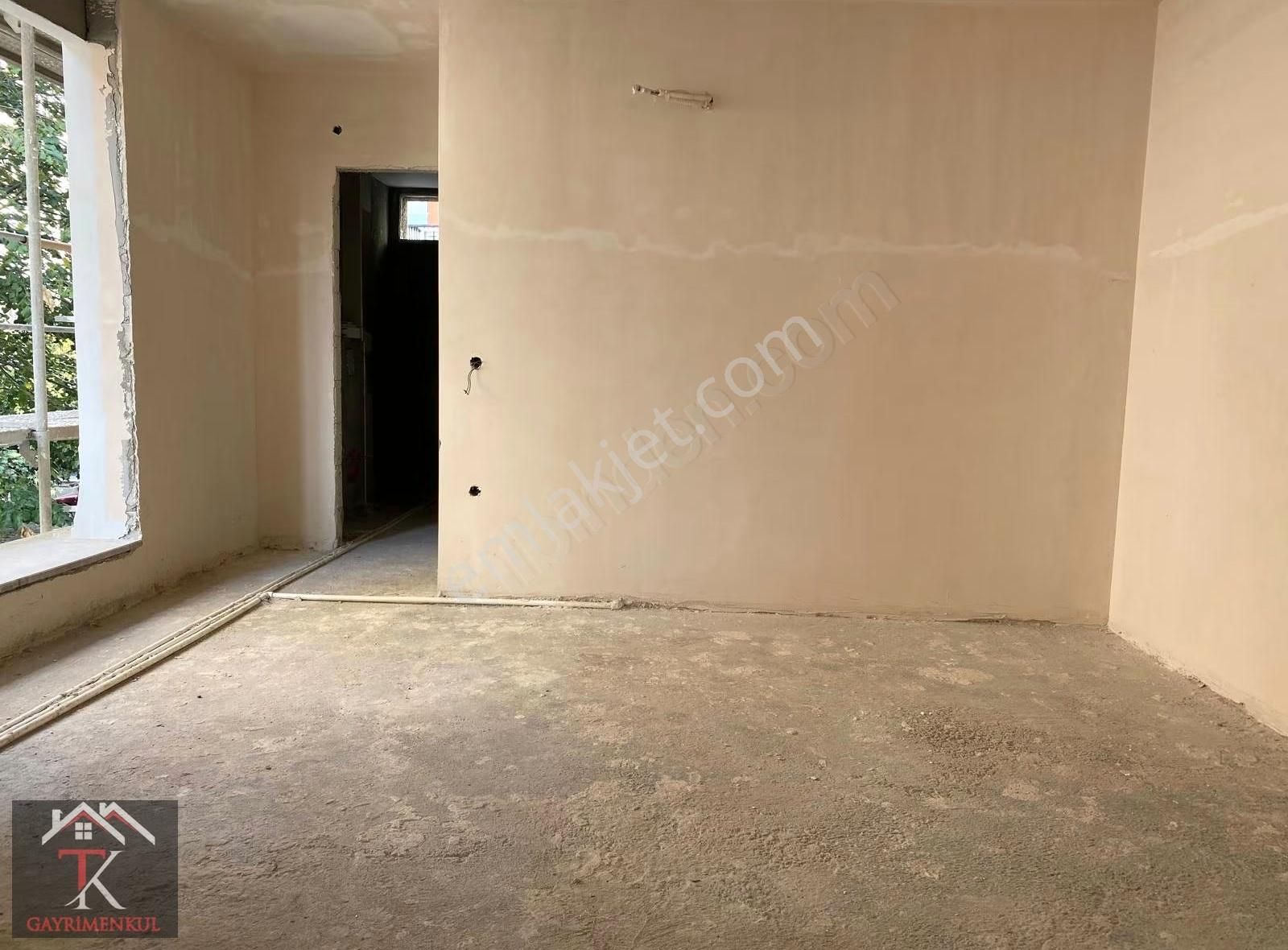 Tk'dan Feneryolunda 1+1 45 M² Net Kullanım Alanlı Daire