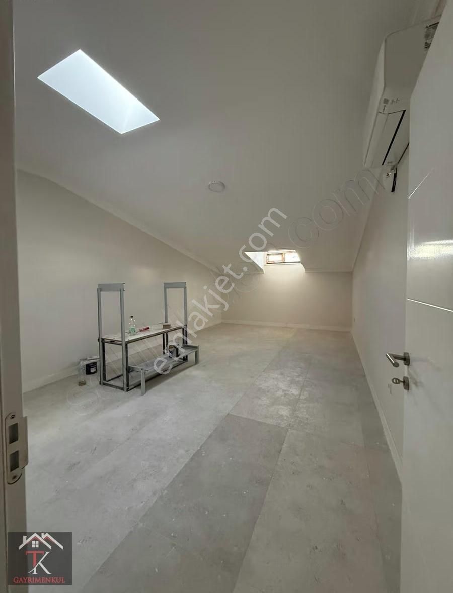 Tk'dan Bağdat Caddesinde Yüksek Tavanlı Dubleks Daire 4+1 142m2 - Görsel 12