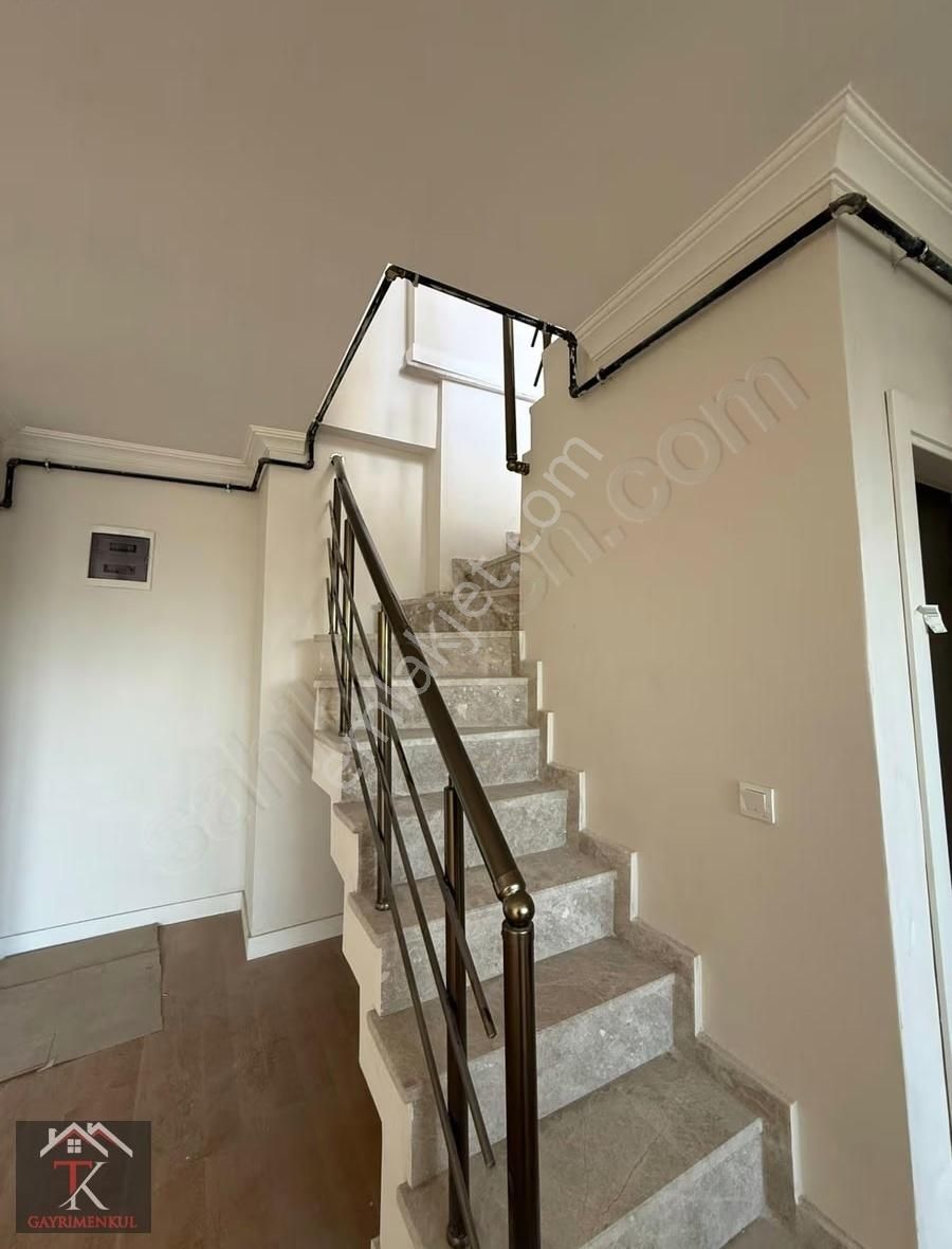 Tk'dan Bağdat Caddesinde Yüksek Tavanlı Dubleks Daire 4+1 142m2 - Görsel 5