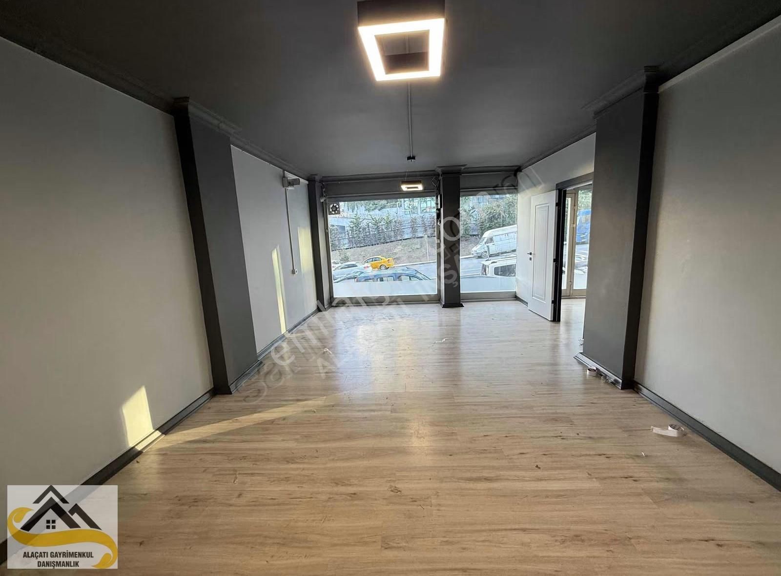 Alacatı İnş Gazi Vega Avm Karşisi 2 Katlı Kiralik Dükkan - Görsel 21