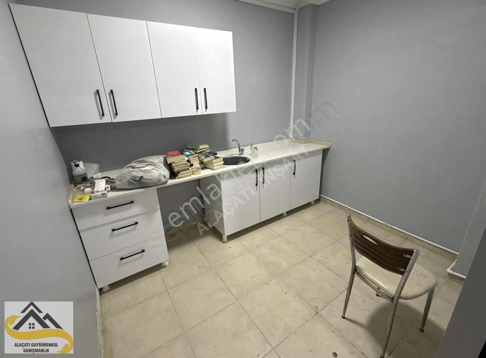 Alacatı İnş Gazi Vega Avm Karşisi 2 Katlı Kiralik Dükkan - Görsel 26