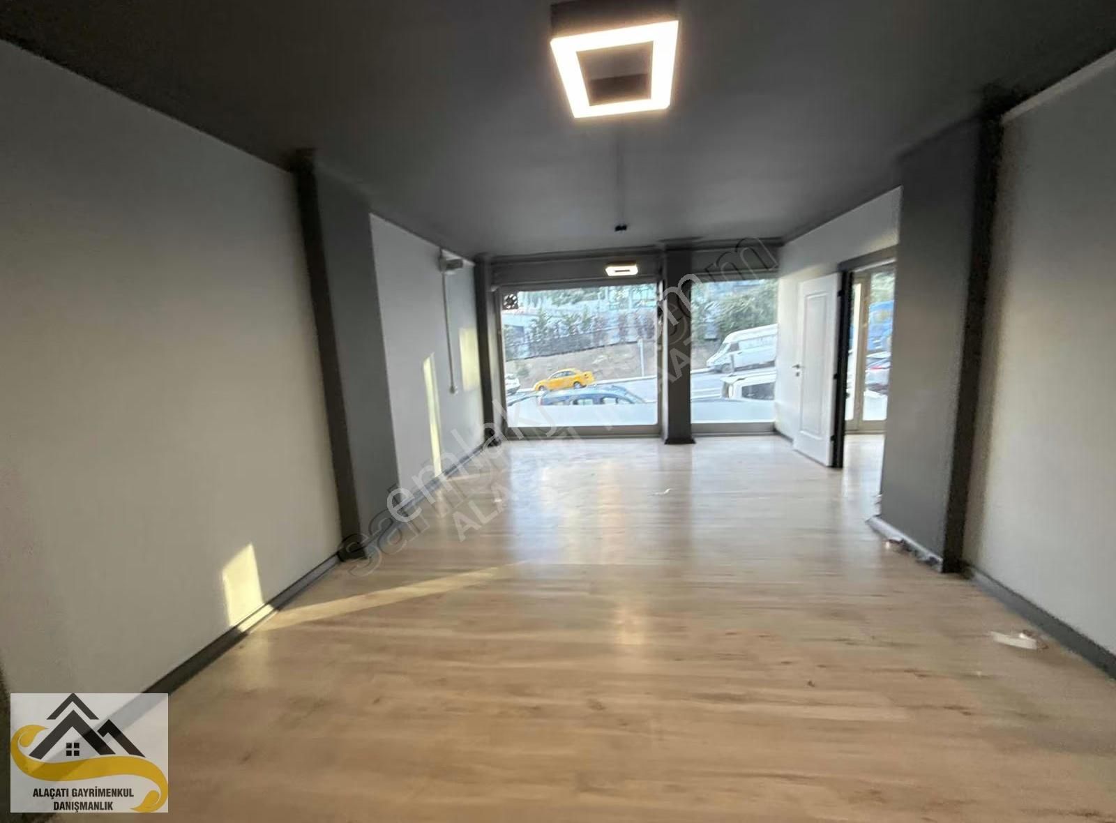 Alacatı İnş Gazi Vega Avm Karşisi 2 Katlı Kiralik Dükkan - Görsel 11
