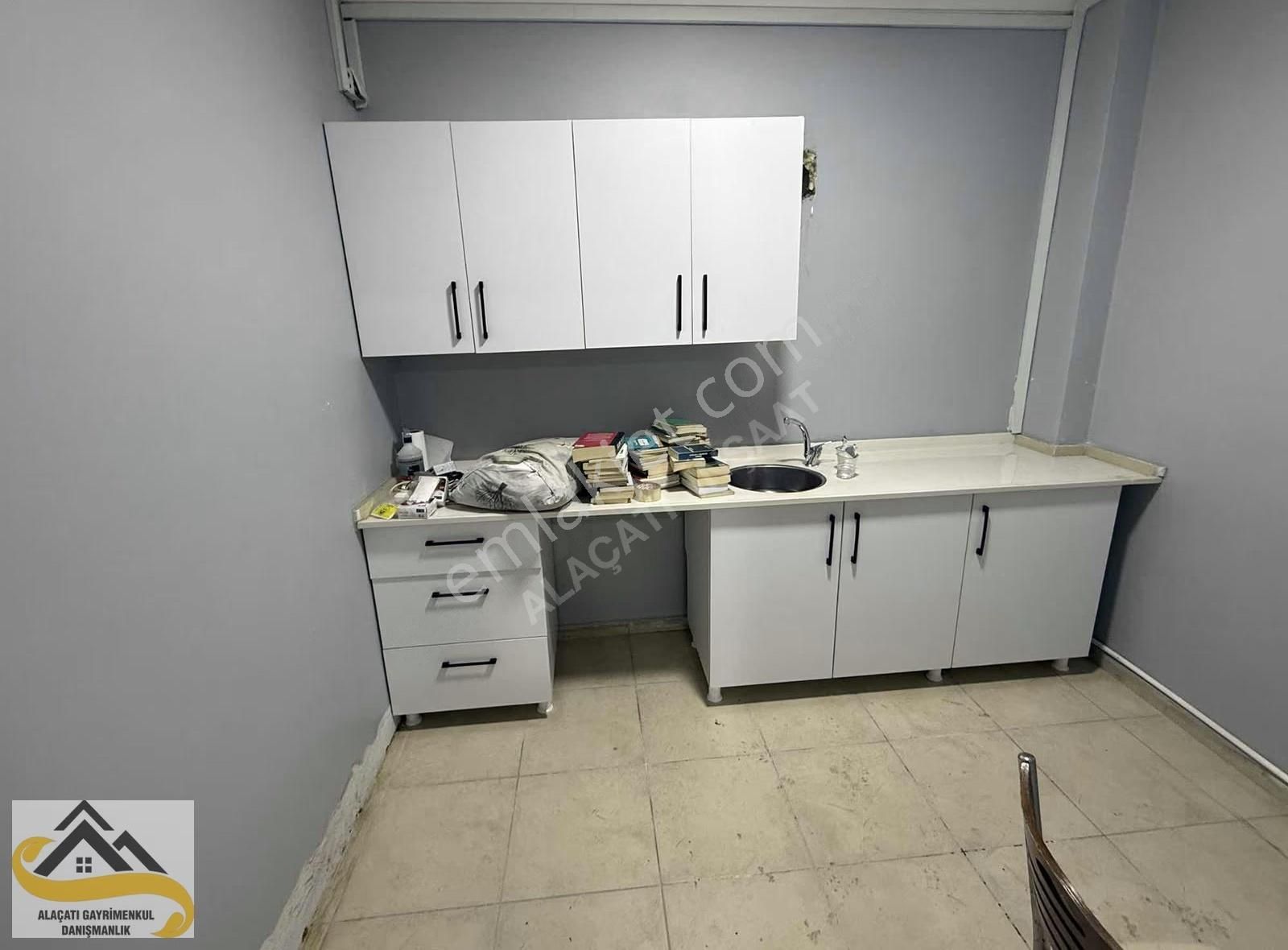 Alacatı İnş Gazi Vega Avm Karşisi 2 Katlı Kiralik Dükkan - Görsel 15