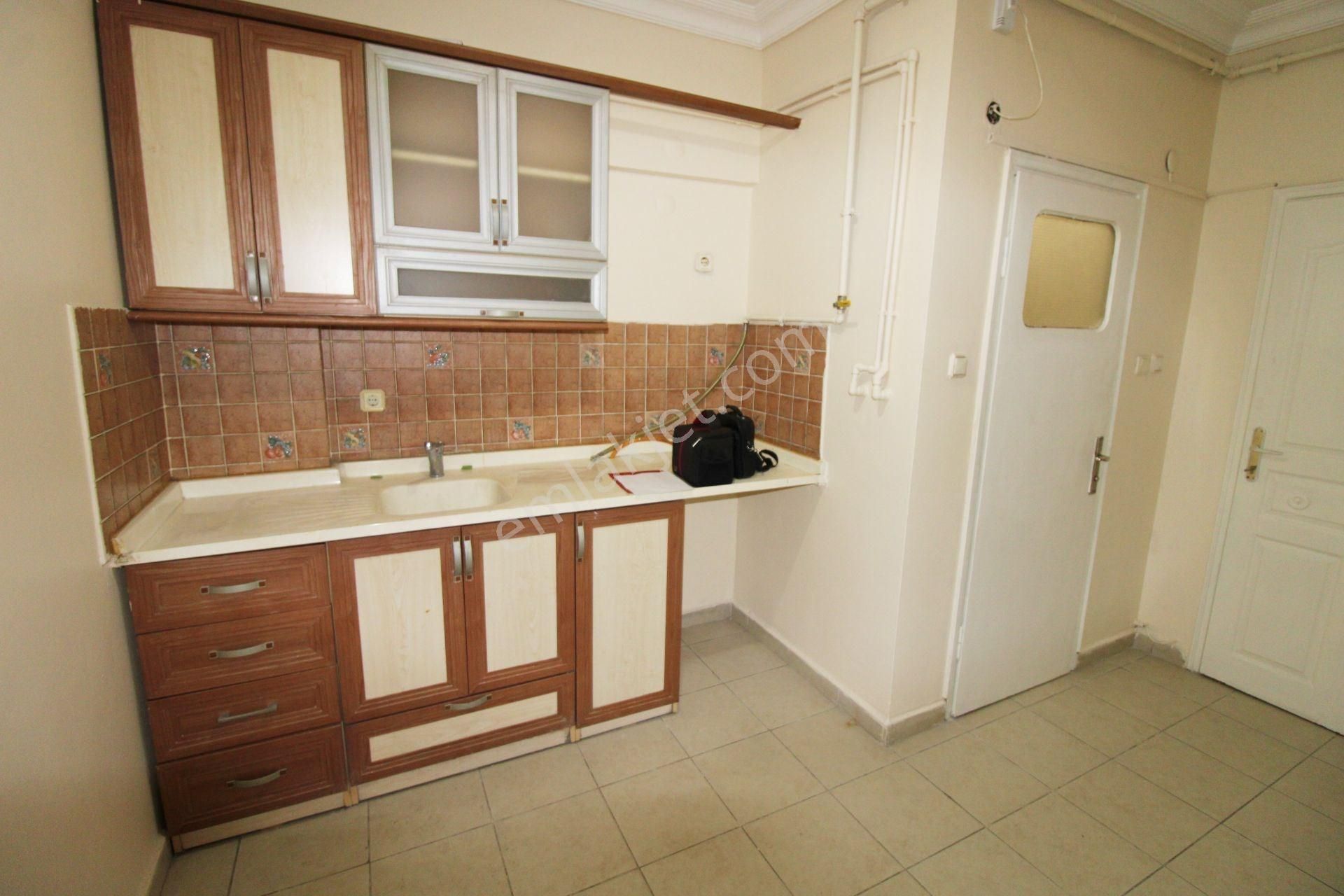 Startkeyden E.kuyumcularda 2+1 Kiralık Ofis - Görsel 15