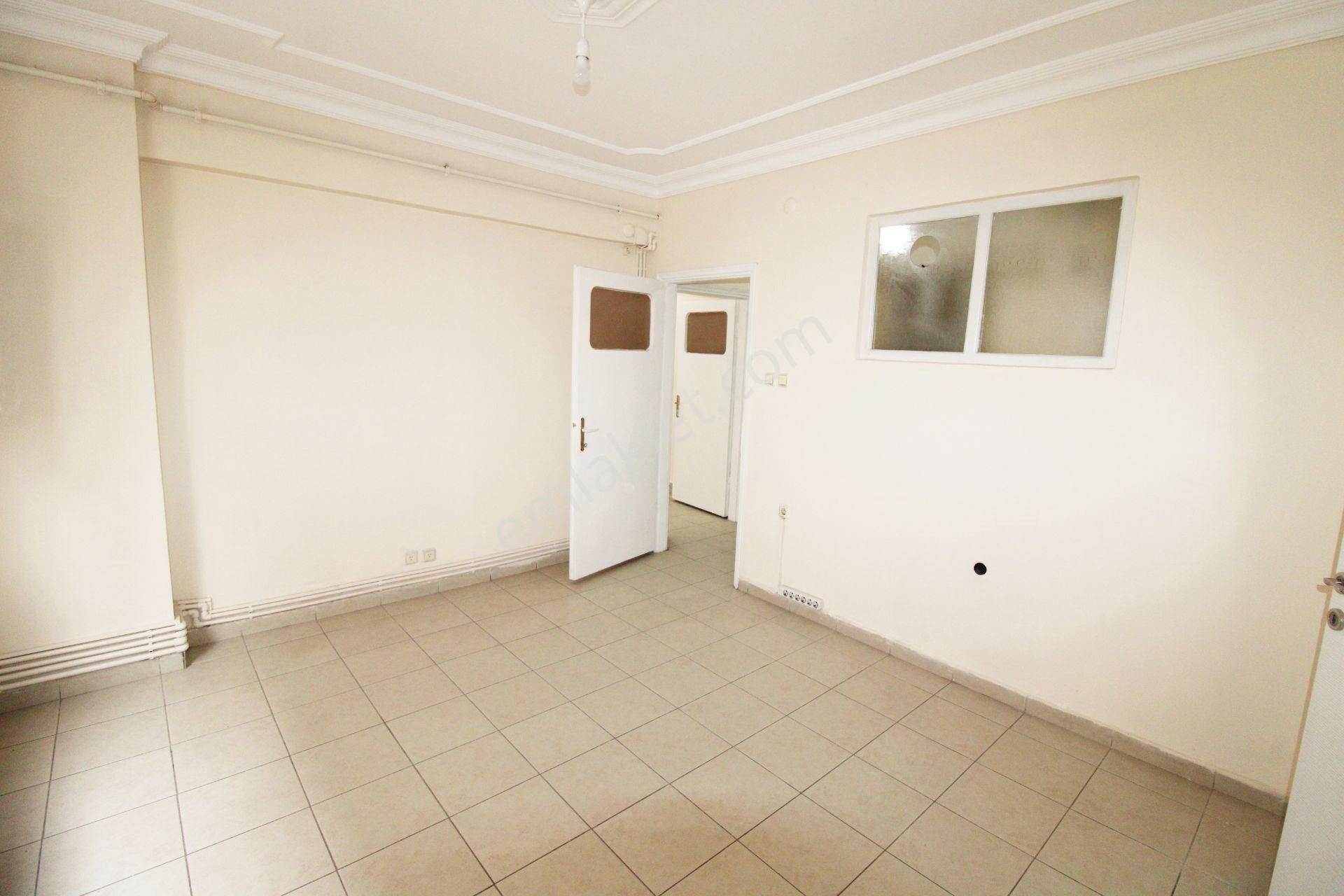 Startkeyden E.kuyumcularda 2+1 Kiralık Ofis - Görsel 9