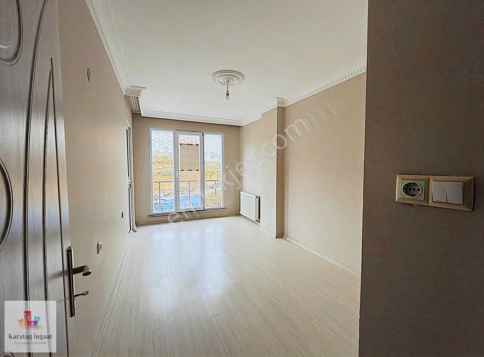 Karataş'tan Arakatı Gibi 2+1 100m² Giriş Katı Daire - Görsel 4