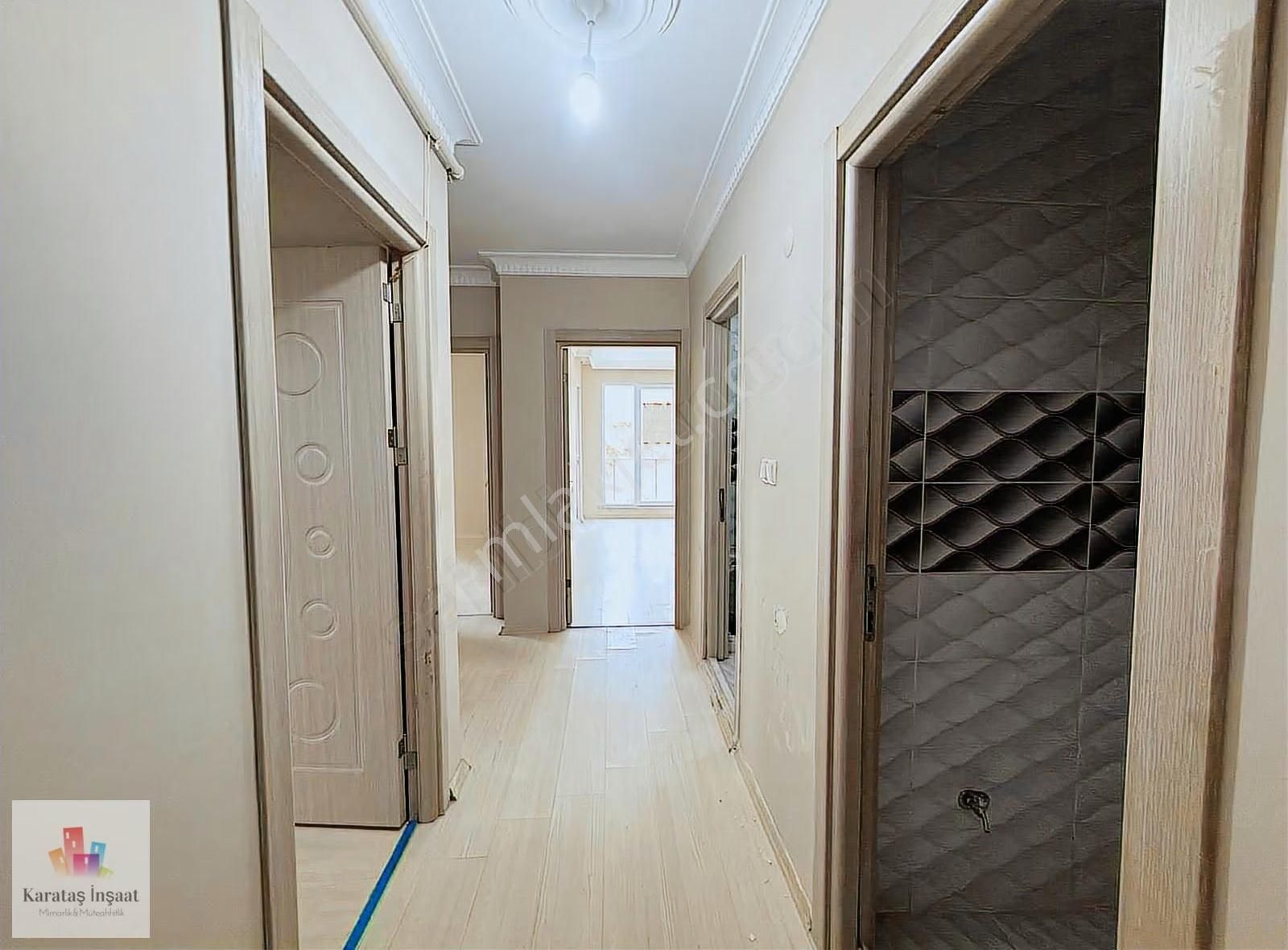 Karataş'tan Arakatı Gibi 2+1 100m² Giriş Katı Daire - Görsel 3