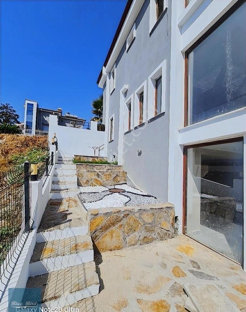 Soğucak'ta 3+1 Muhteşem Manzaralı Sıfır Villa - Görsel 18