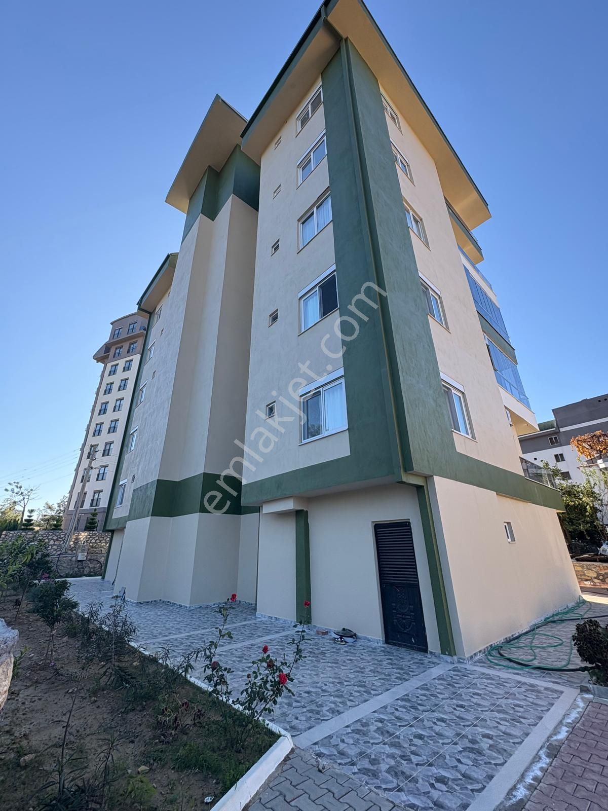 Antalya Alanya Avsallar Karamustafalar Mah.1+1 Sıfır Satlık Daire - Görsel 4