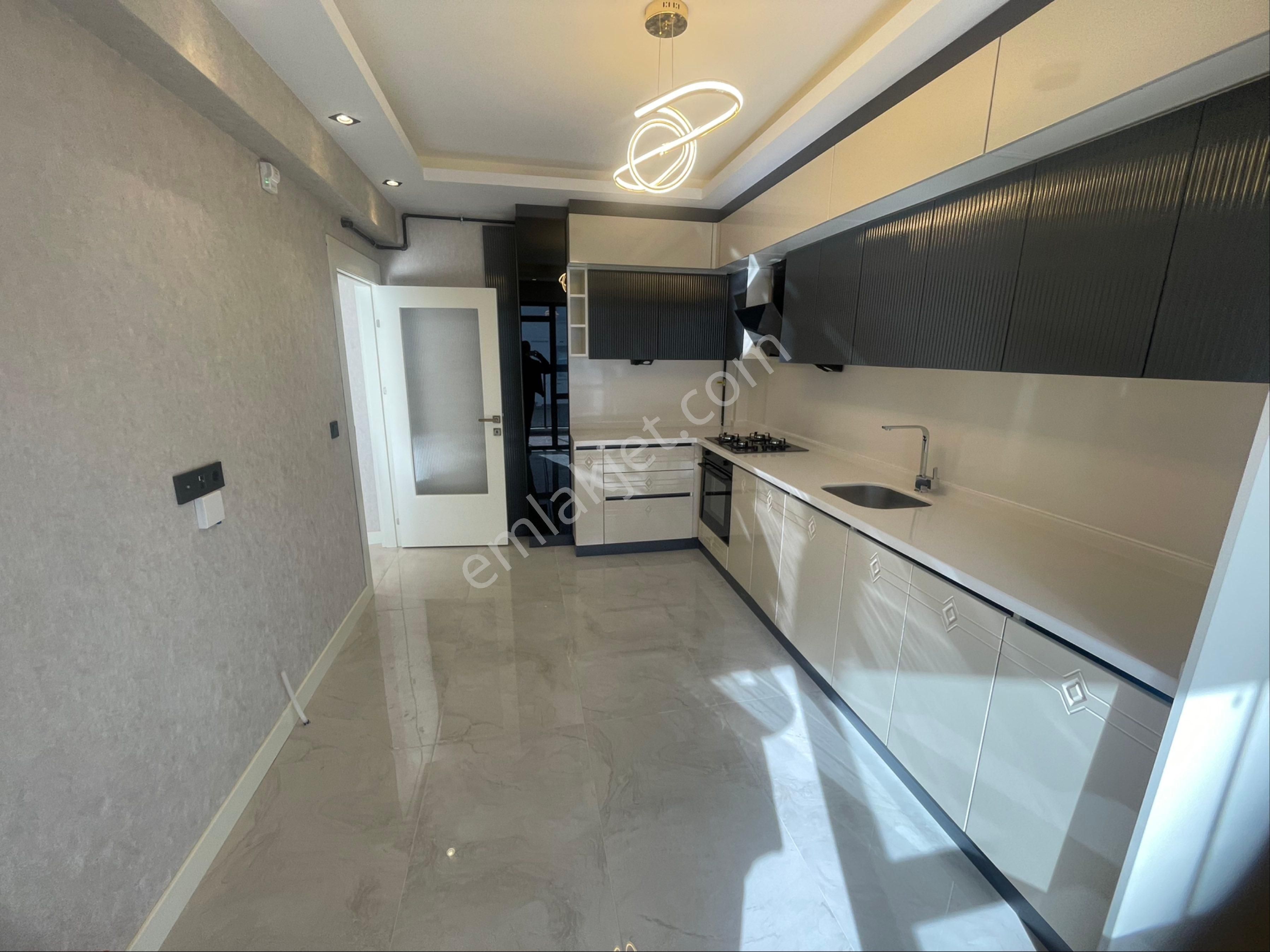 Öz Eda Dan Bağlum Hisar Da Satılık Ful +full Yapılı Daireler - Görsel 5