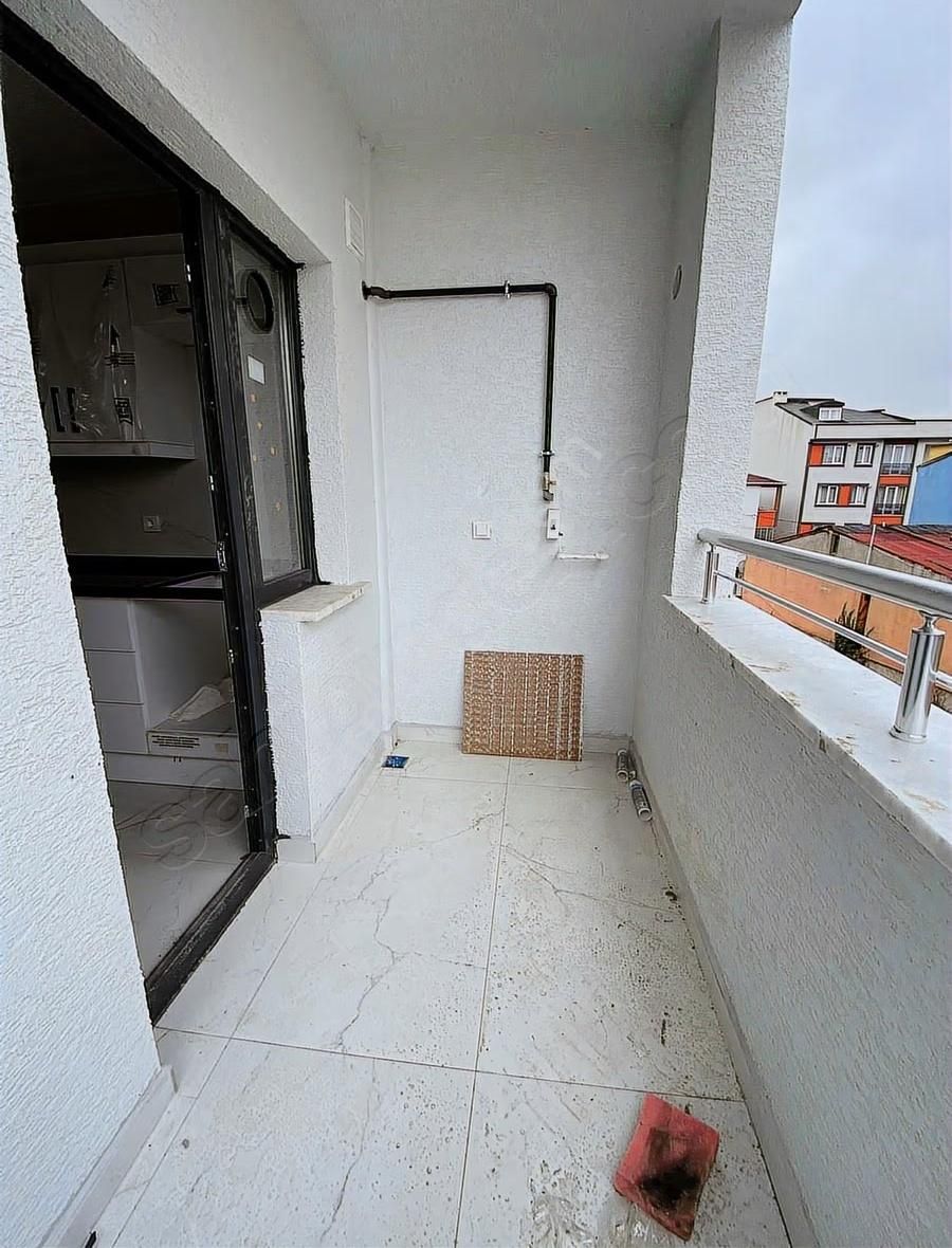 Fırat Caddesi Üzeri Kiralık Geniş Sıfır Daire - Görsel 3