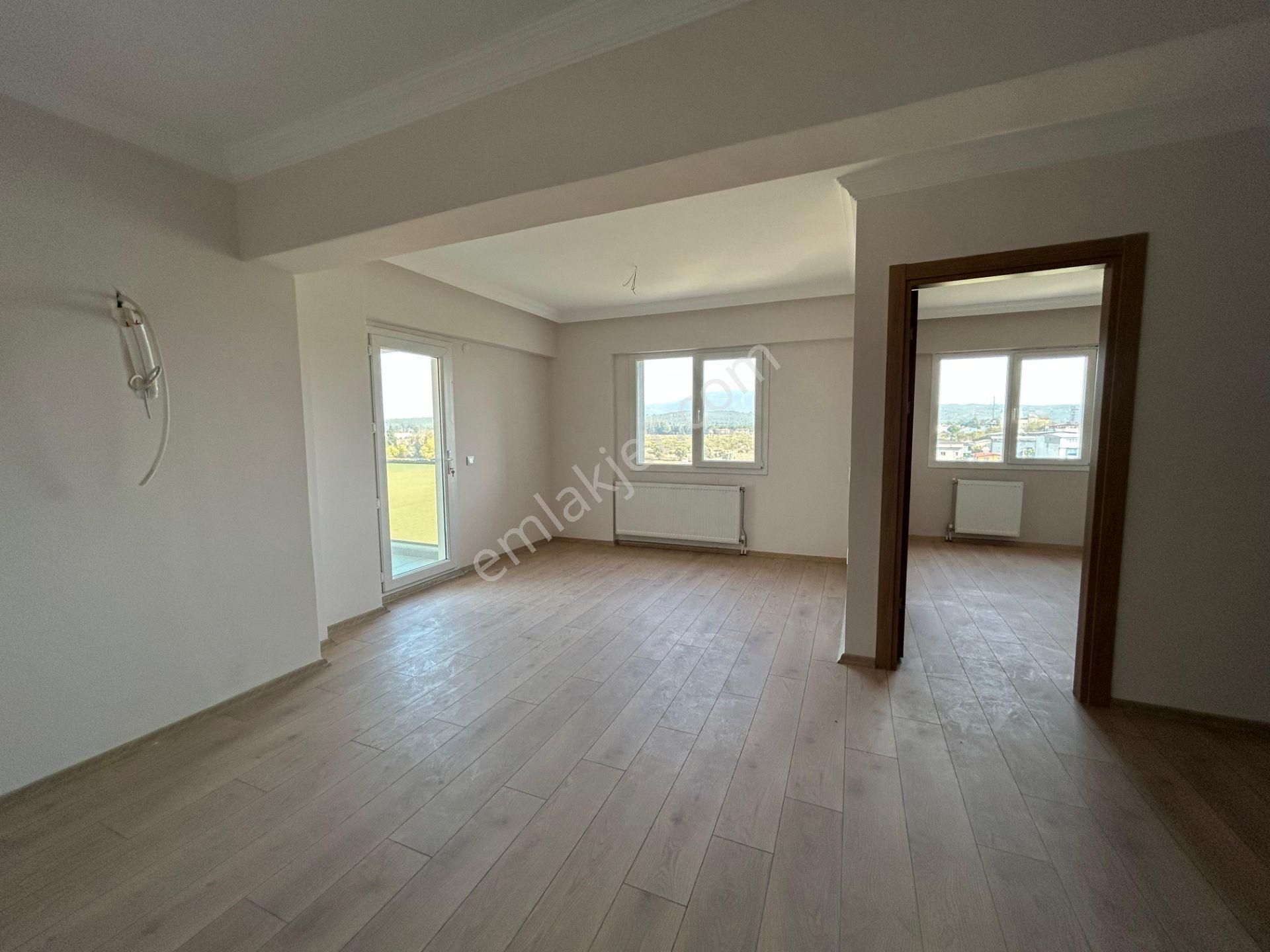 Turpa Lotus'tan Ali Pehlivanoğlu Sitesi 1+1 Kiralık Daire - Görsel 11