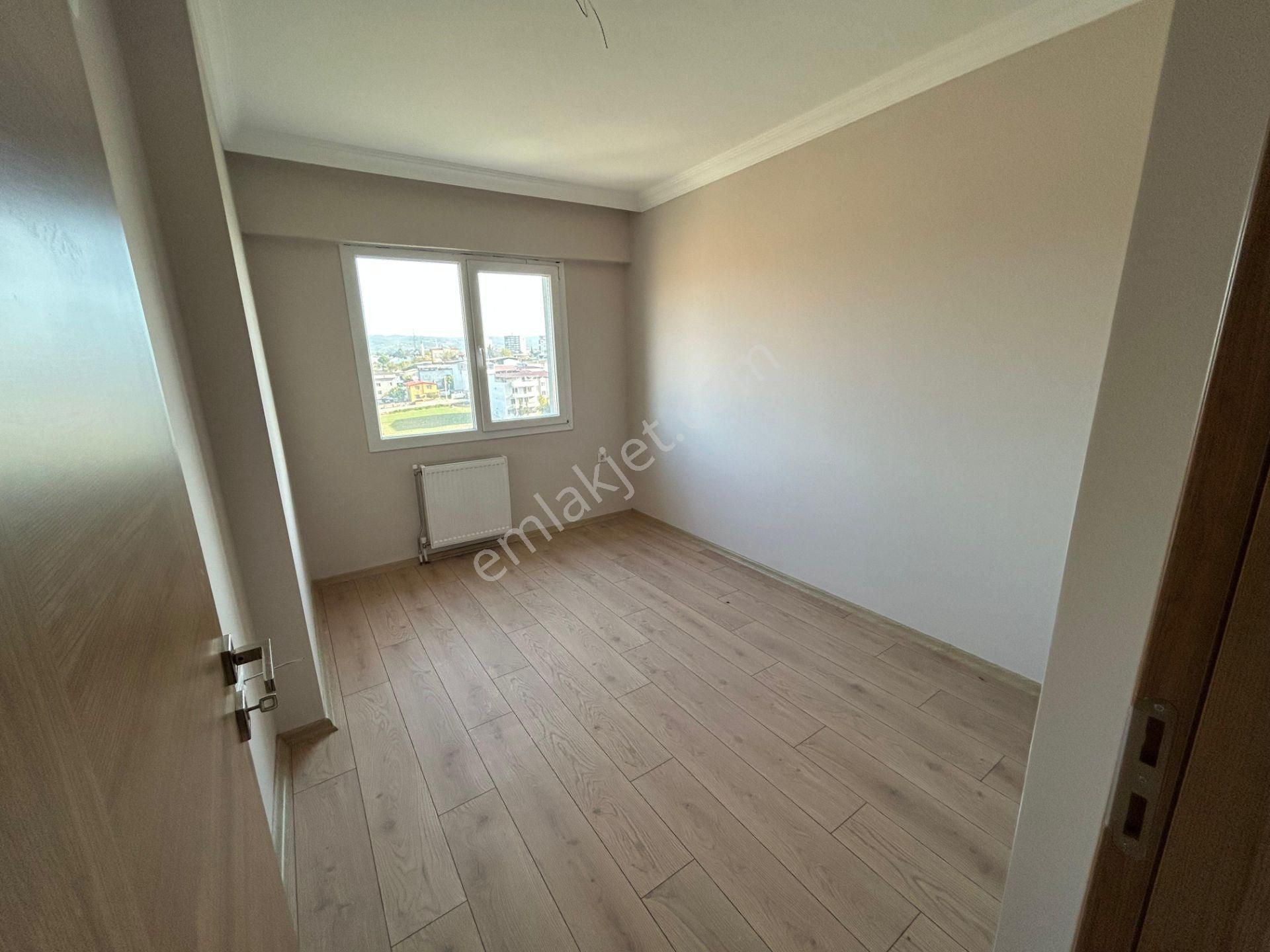 Turpa Lotus'tan Ali Pehlivanoğlu Sitesi 1+1 Kiralık Daire - Görsel 2