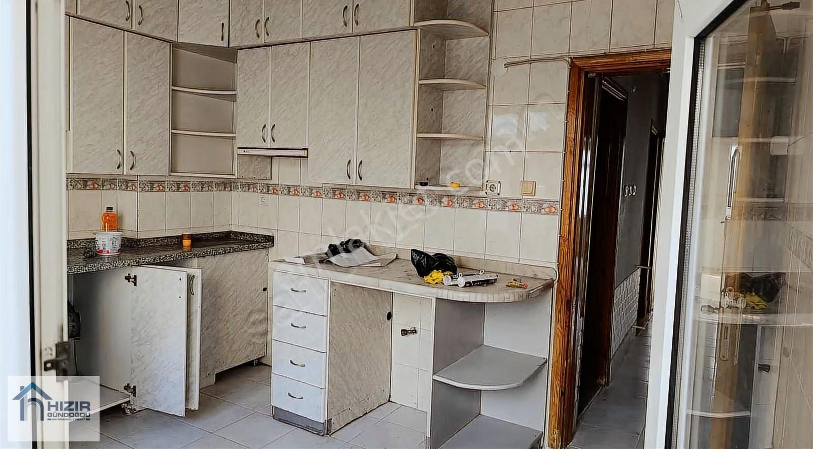 Of Sulaklı Mahallesinde Satılık İki Daire Bir Dükkan - Görsel 2