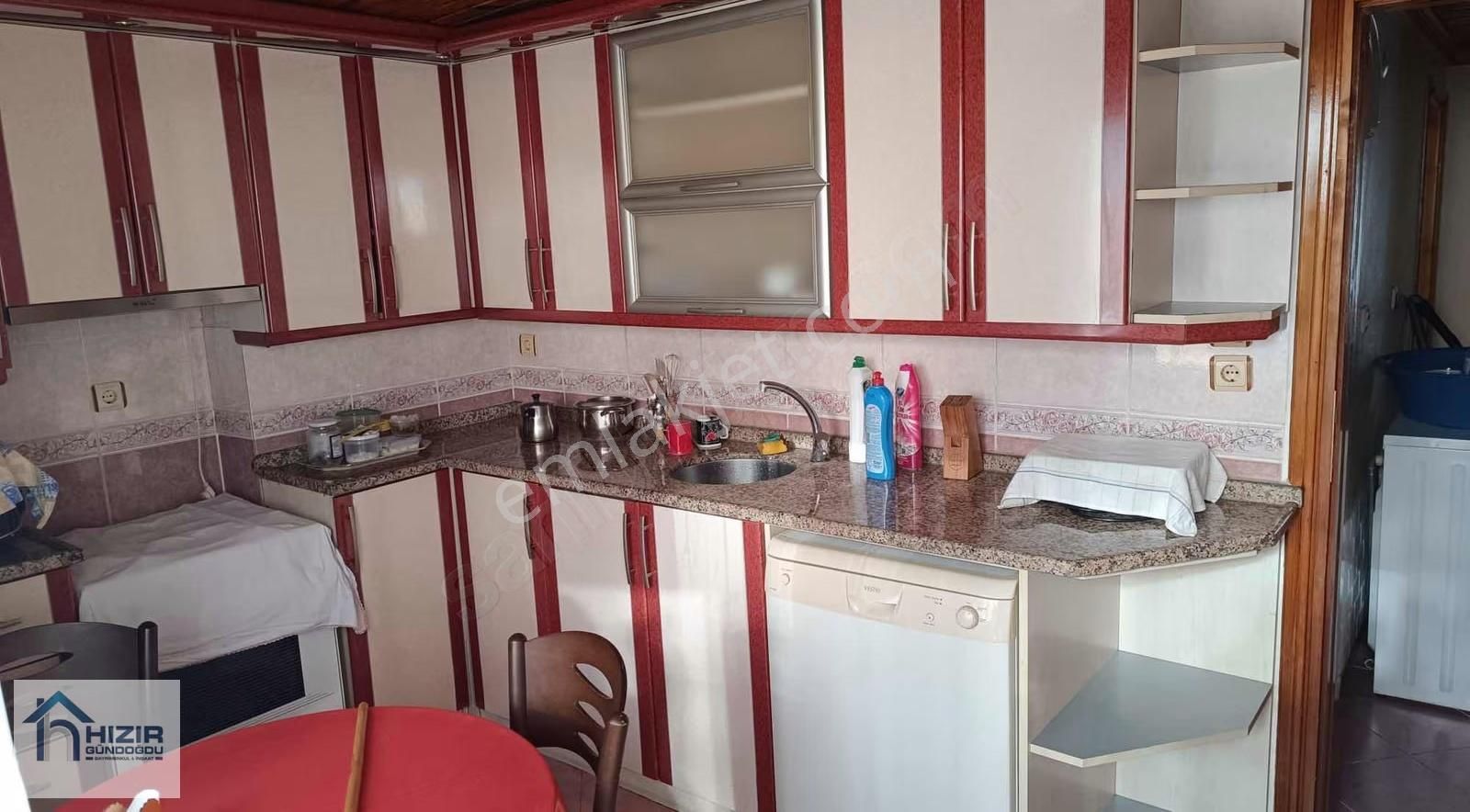 Of Sulaklı Mahallesinde Satılık İki Daire Bir Dükkan - Görsel 4