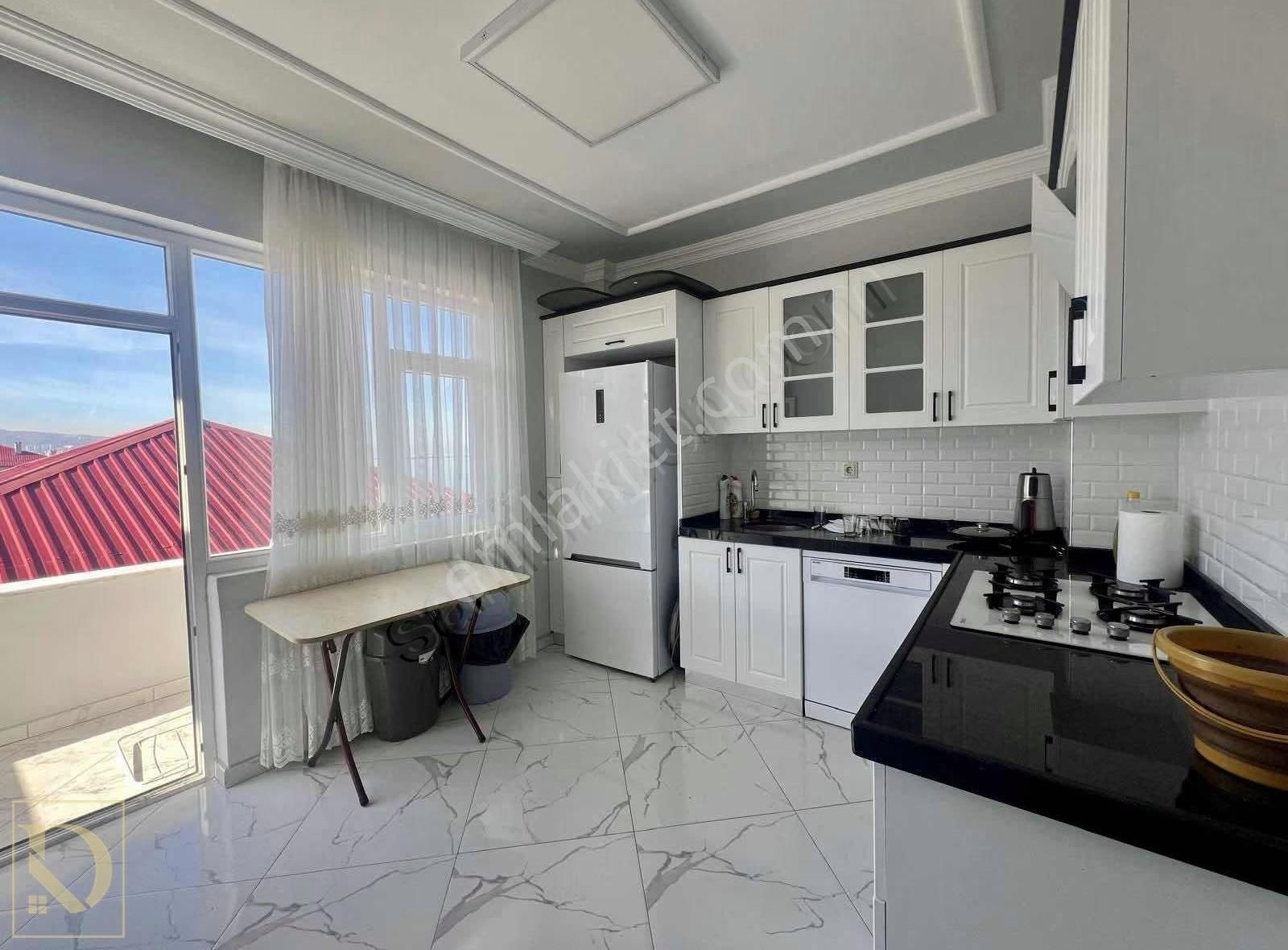 Detay'dan Arsin'de Ana Yol Cepheli, Denizle İç İçe Yaşam! - Görsel 12