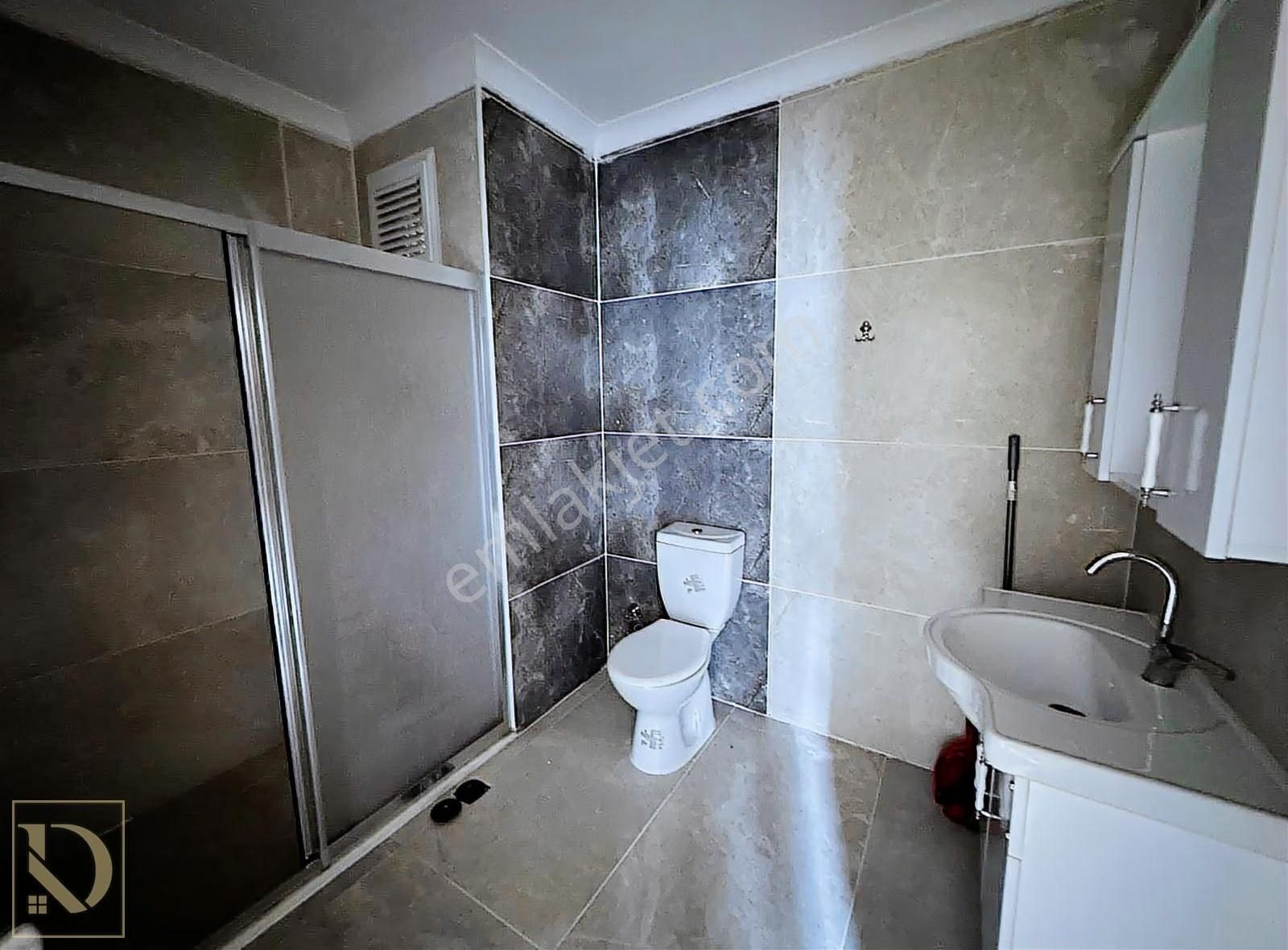 Detaydan Kaşüstü Öz Ravzada Kiralık Daire - Görsel 9