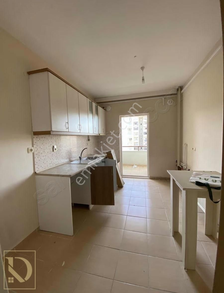 Kaşüstü Toki De Yüksek Kat Kiralık 3+1 Daire - Görsel 10