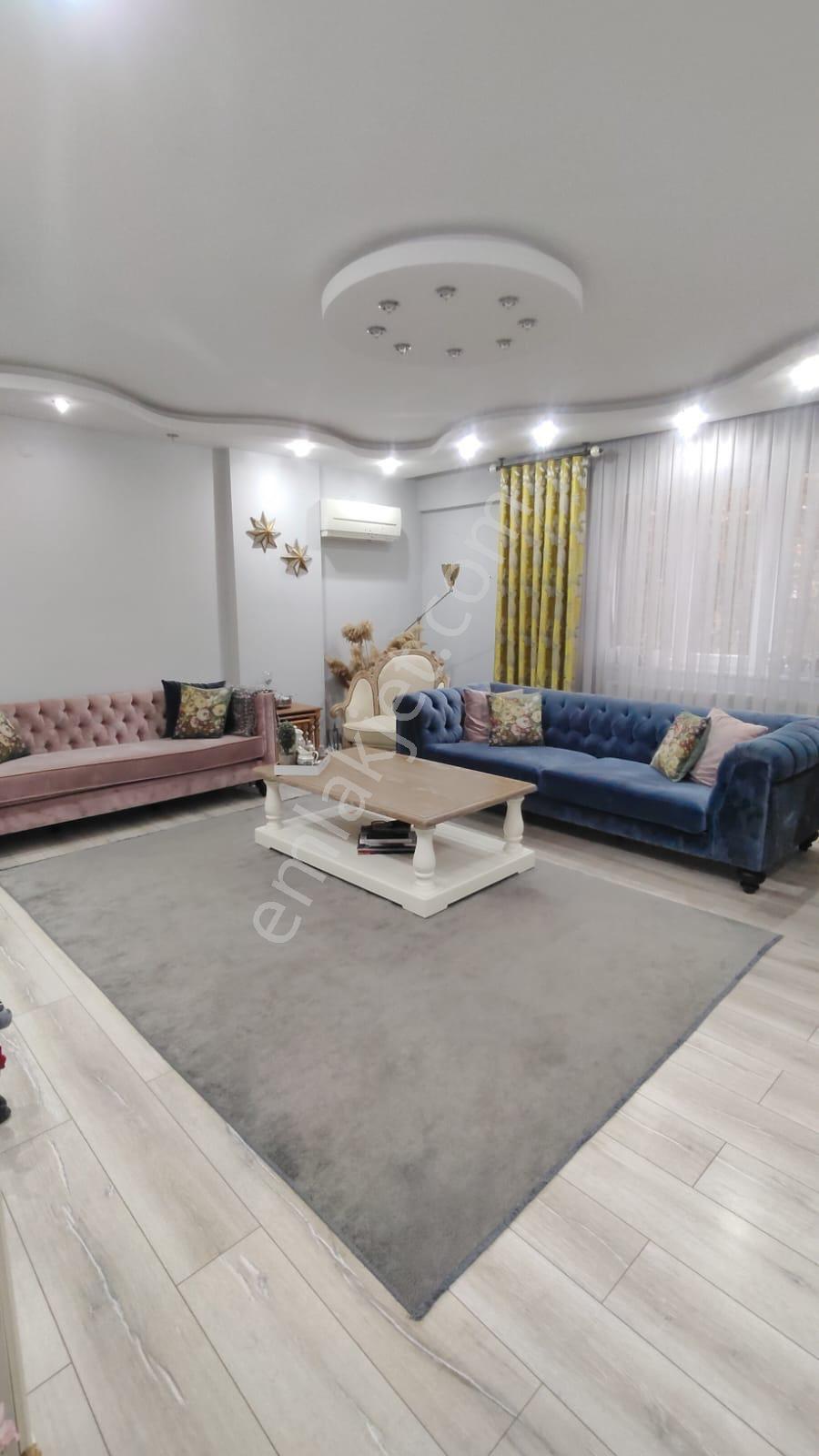 Merkez Efendi Mah.de 13 Yaşında Otoparklı 3+1 Daire Fırsatı - Görsel 5