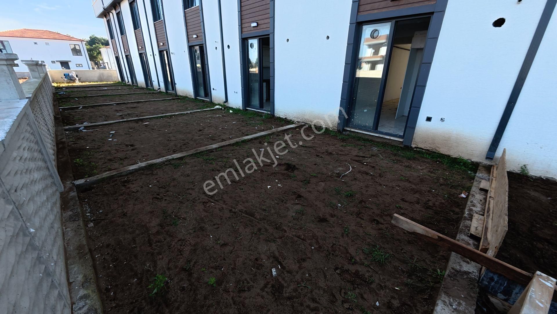 Sakarya Karasuda Mutfak Ayrı 3+1 Triplex Havuzu Villaa!!!! - Görsel 19