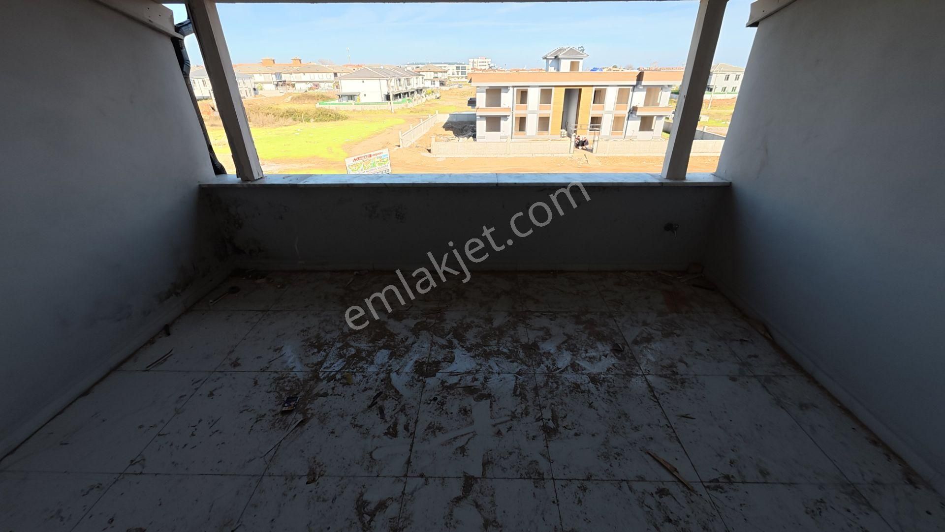 Sakarya Karasuda Mutfak Ayrı 3+1 Triplex Havuzu Villaa!!!! - Görsel 33