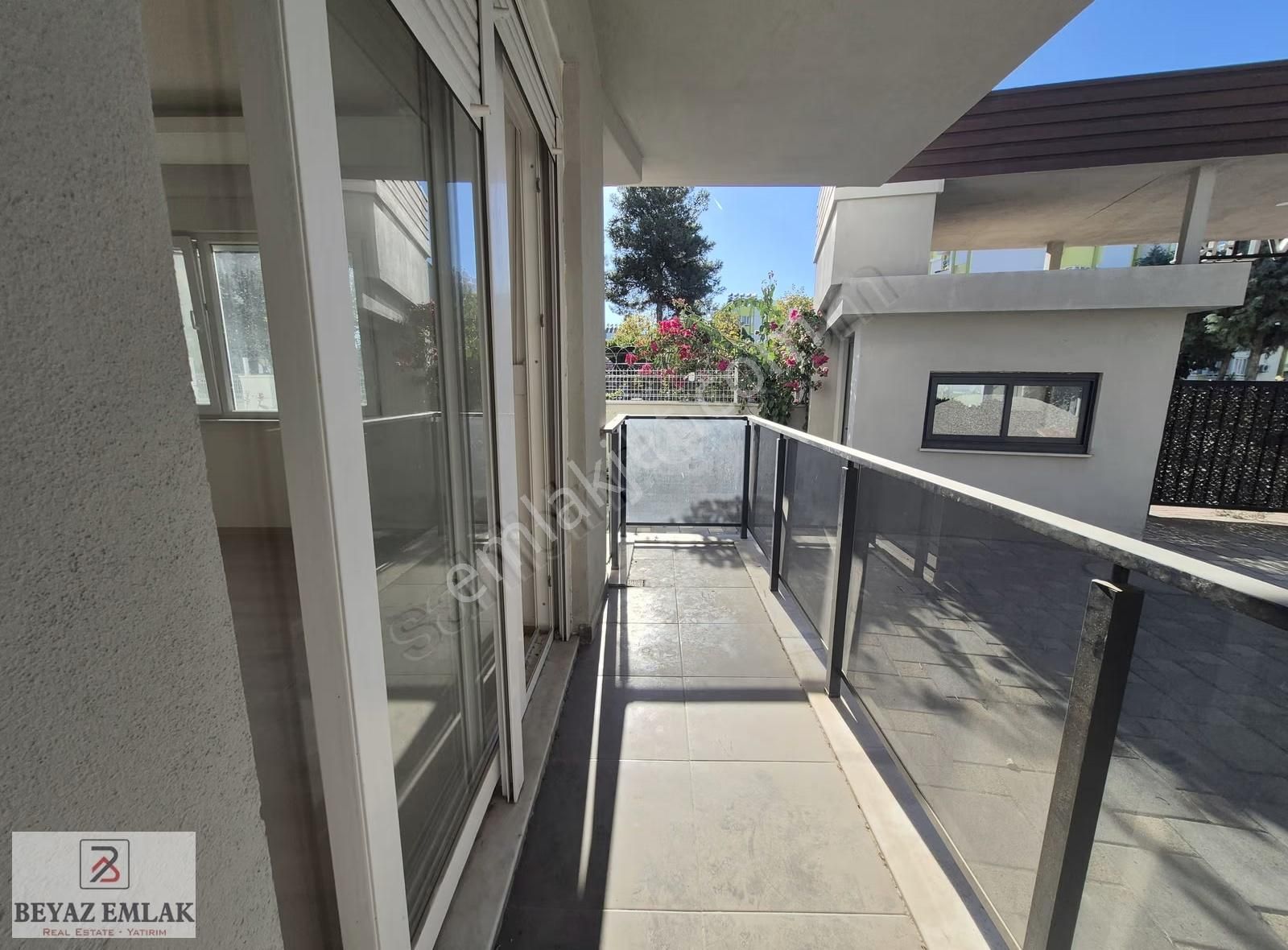 Aydoğmuş Mah. Havuzlu Sitede Ayrı Mutfaklı Modern Yapı Sıfır 2+1 - Görsel 8