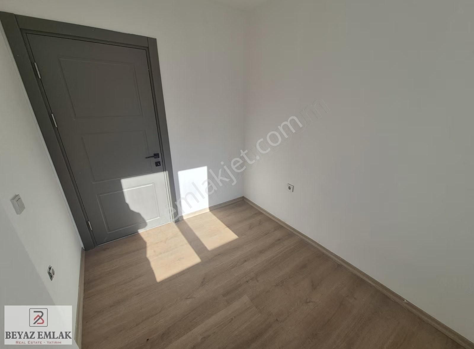 Aydoğmuş Mah. Havuzlu Sitede Ayrı Mutfaklı Modern Yapı Sıfır 2+1 - Görsel 5