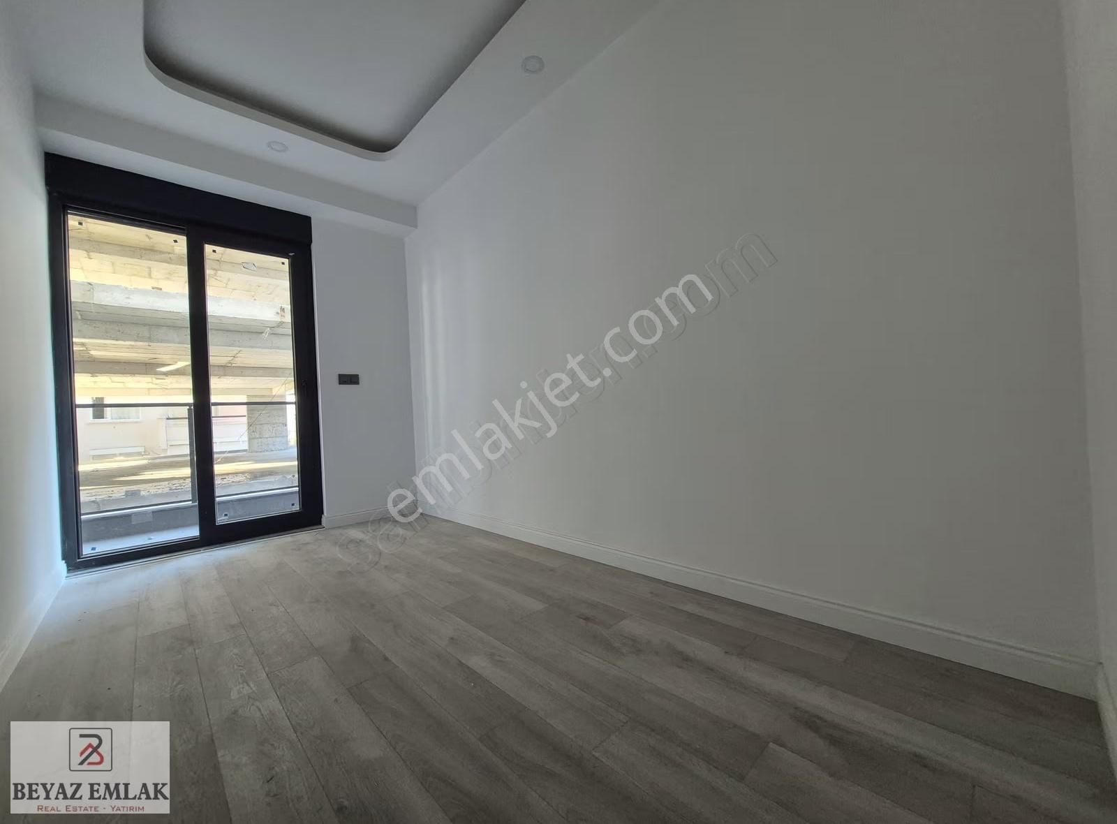 Bahçelievler Mah. Ebeveyn Banyolu Asansörlü Sıfır Modern 2+1 - Görsel 3