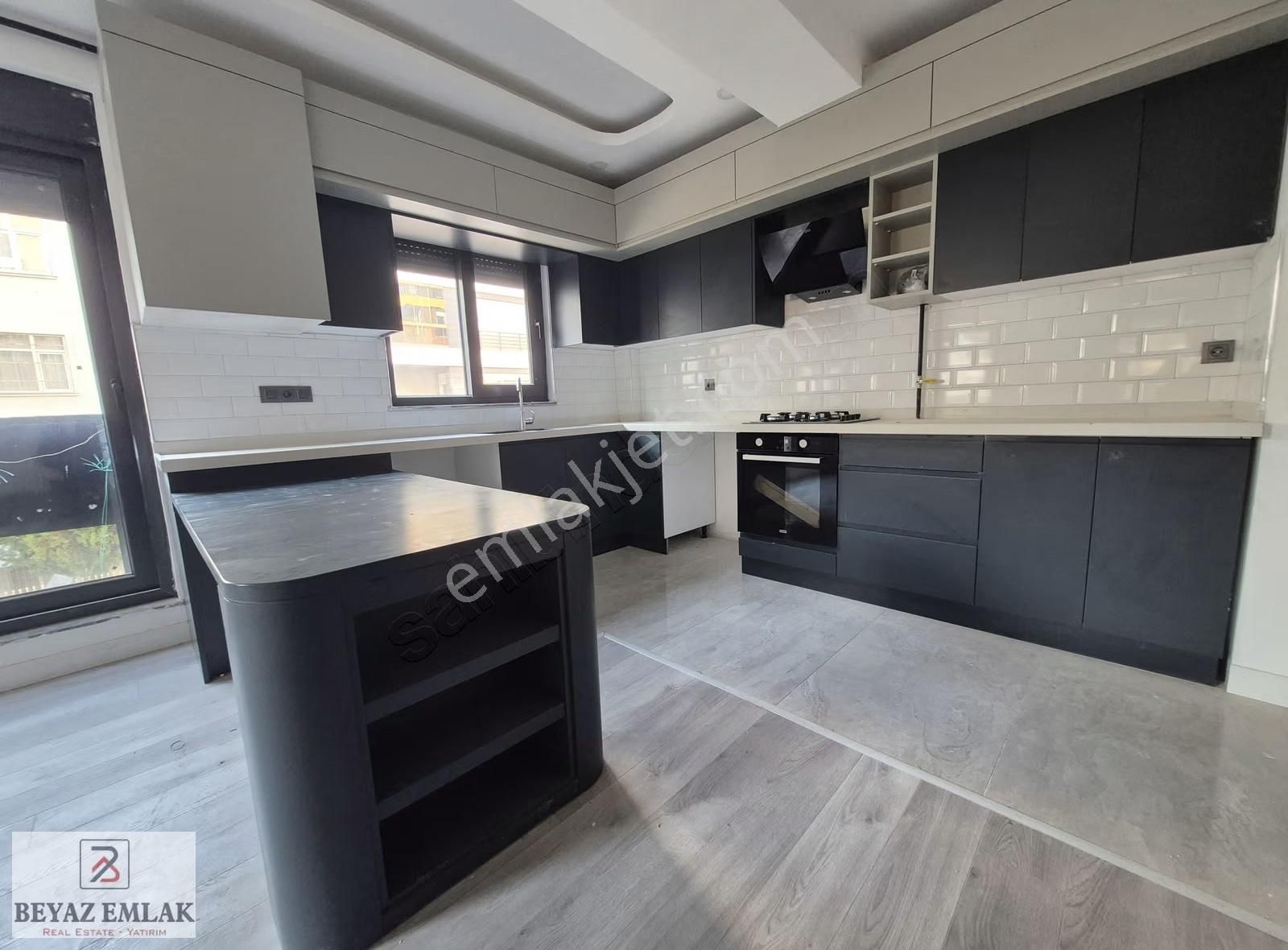 Bahçelievler Mah. Ebeveyn Banyolu Asansörlü Sıfır Modern 2+1 - Görsel 23