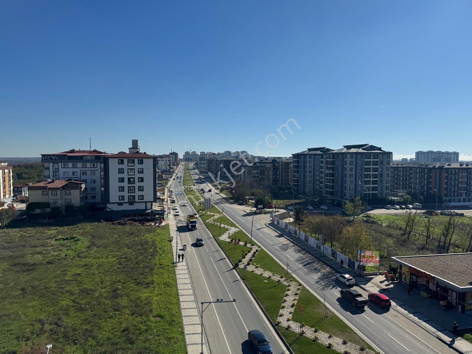 Merpa İnş.'tan Çerkezköy Tepe'de Cadde Üzeri Kiralık İş Merkezi - Görsel 9